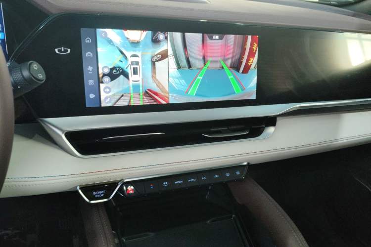 Used Geely Auto Monjaro L 2021 2.0TD DCT EVO Two-Wheel Drive Smart Luxury Version
