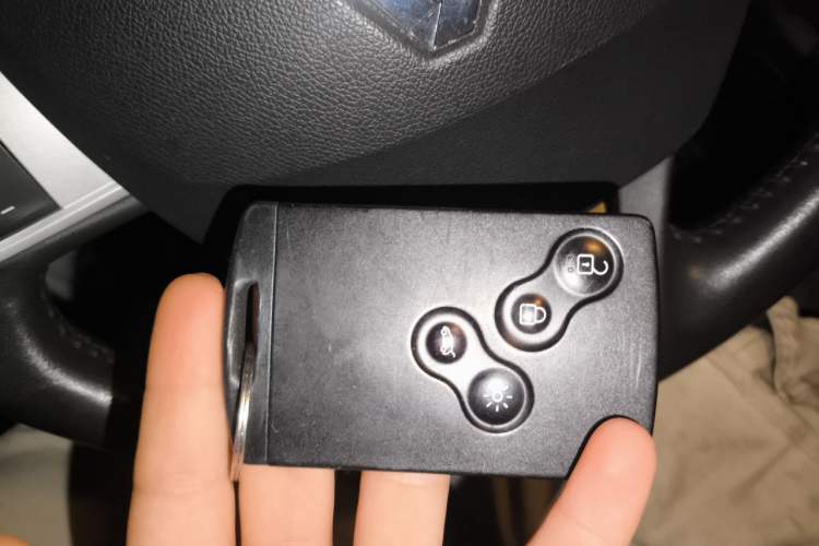 Used Renault Fluence 2015 2.0L Fashion Edition
