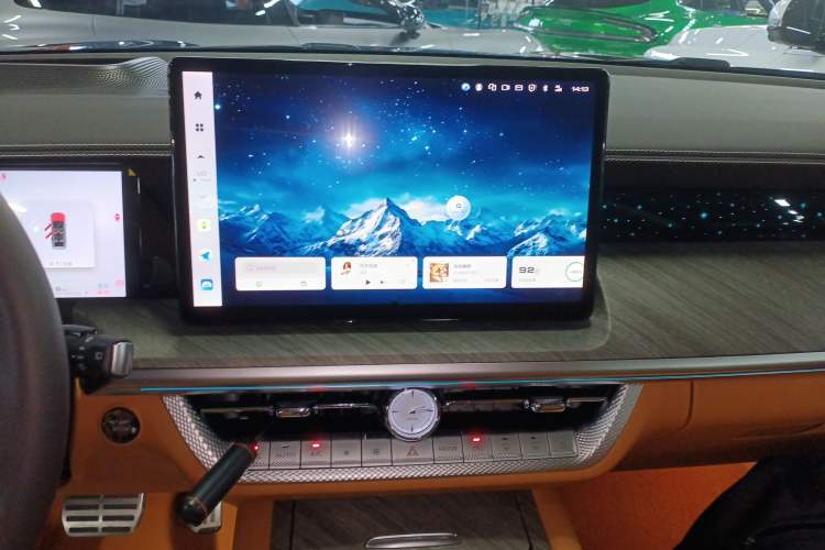 Used Tank 500 New Energy 2024 Hi4-T