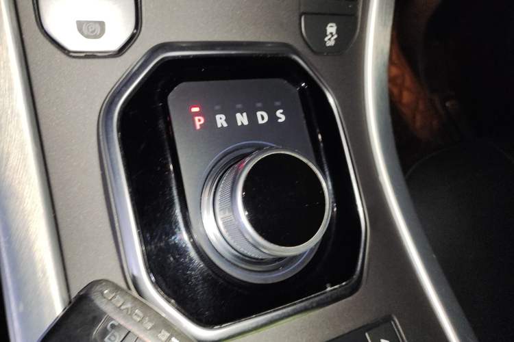 Used Land Rover Range Rover Evoque 2016 2.0T SE Smart Glow Edition