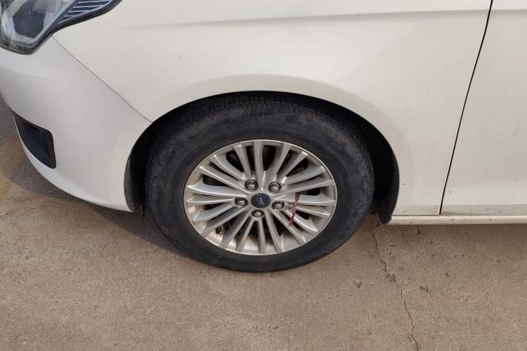 Used Ford Escort 2015 1.5L Manual Comfort Model