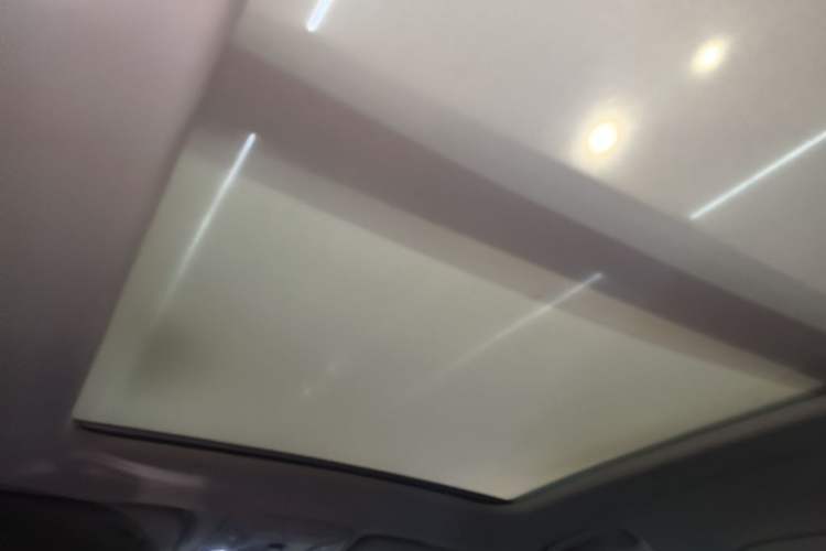 Used Hongqi HS5 2022 Revised Version 2.0T Smart Connect Flagship Edition Headliner