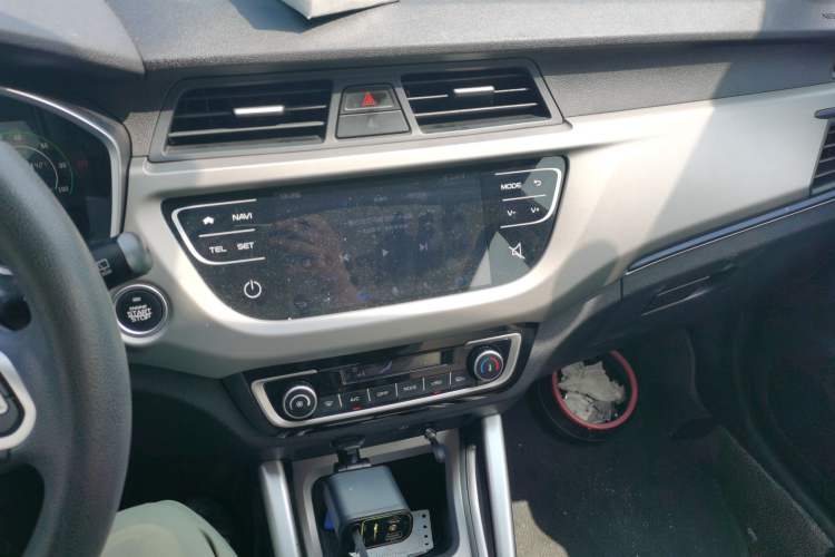 Used Livan Maple 30X 2020 Style Edition
