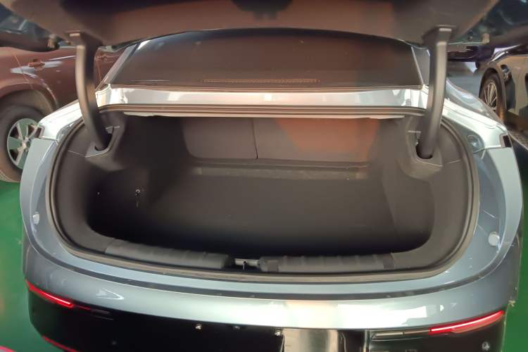 Used Zeekr 007 2024 Rear-Drive Intelligent Driving Version 75 kWh Trunk