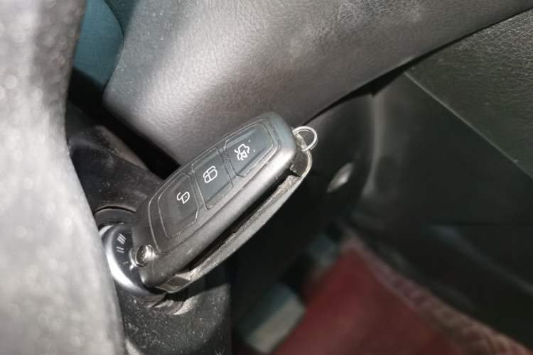 Used Ford Focus 2012 Hatchback 2.0L Automatic Luxury Sport Model Interior 1