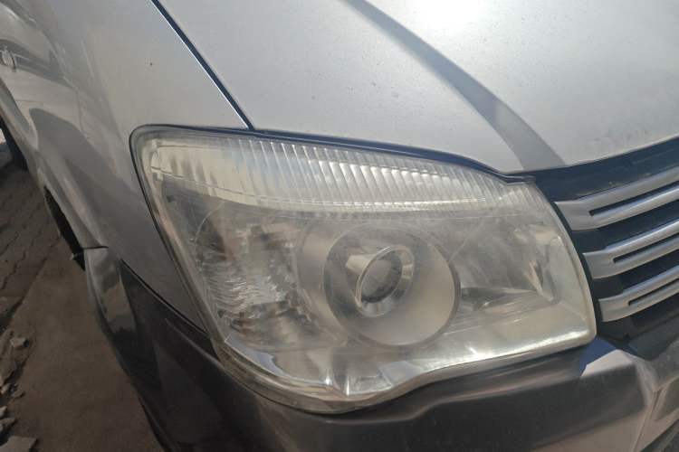 Used FORTHING Lingzhi 2015 M3 1.6L 7-Seater Comfort Model