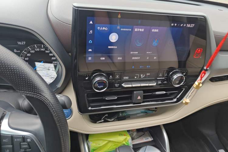 Used Toyota Highlander 2022 Dual-Engine 2.5L Four-Wheel Drive Prestige Version 7 Seats