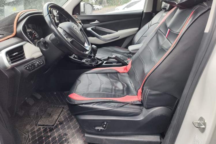 Used Baojun 530 2018 1.5T Manual Prestige Version China V
