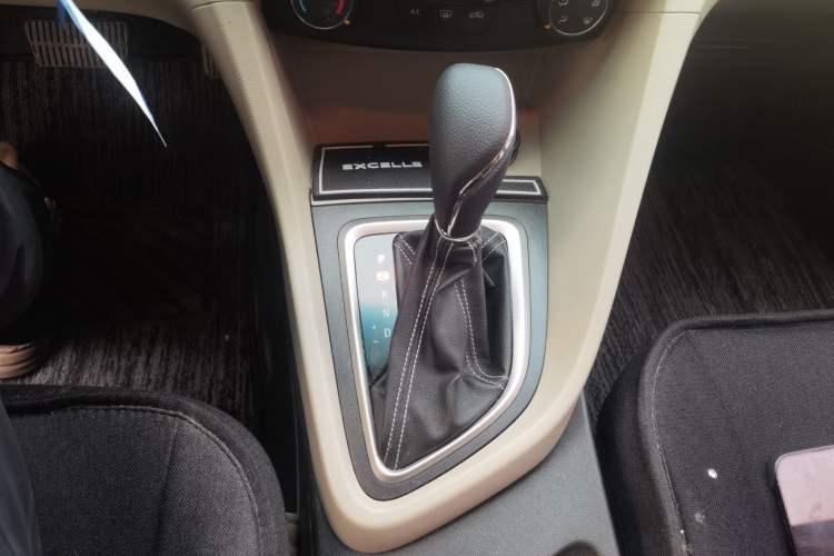 Used Buick GT 2017 15N Automatic Entry-Level Trim Gear Lever