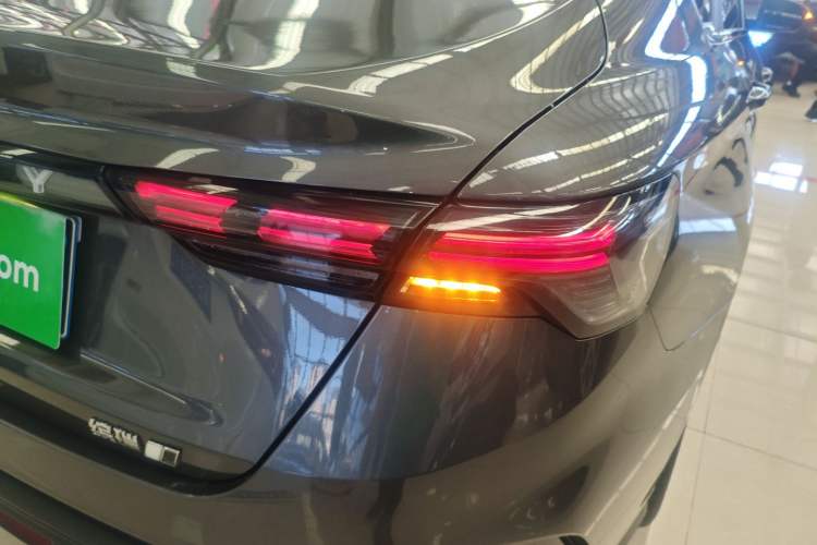 Used Geely Auto Binray 2022 Binrui COOL 1.5T DCT Electric Edition Right Rear Taillight