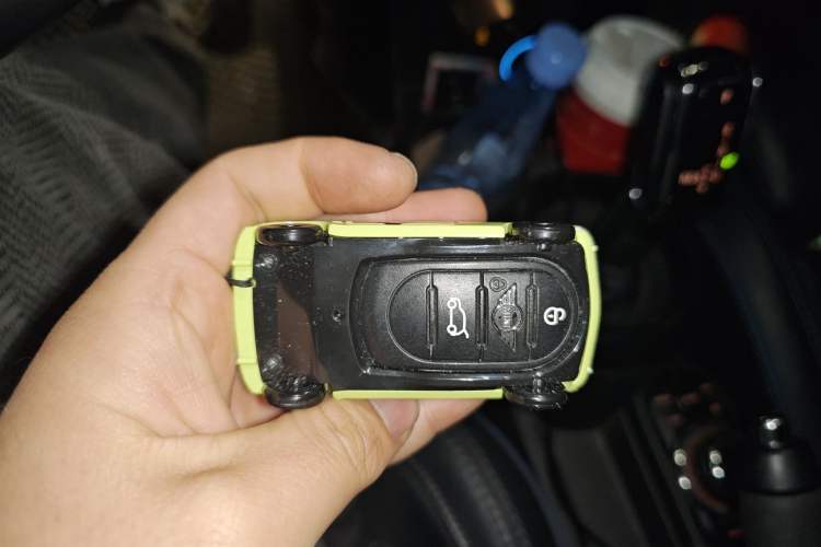 Used MINI MINI 2022 Revised 2.0T COOPER S CABRIO Sidewalk