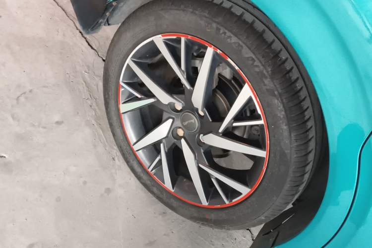 Used Dongfeng Aeolus Yixuan 2020 230T Automatic Advanced Edition Exterior 5