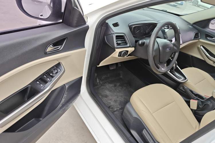 Used Ford Escort 2017 Revised Version 1.5L Automatic Comfort Edition