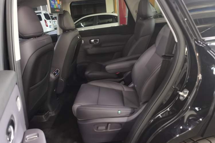 Used Leapmotor C16 2024 Range-Extended 200 Luxury Edition
