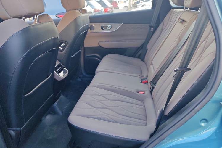 Used Chery Tiggo 8 PLUS C-DM 2025 1.5T 116 km Prestige Version 5 Seats