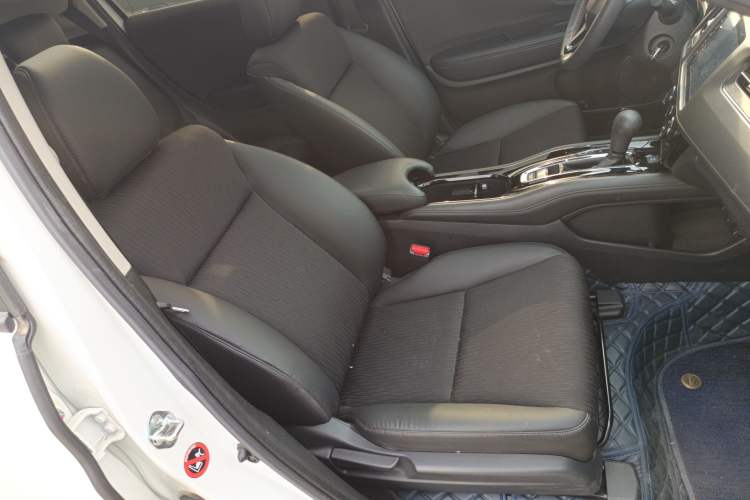 Used Honda Vezel 2020 1.5L CVT Pioneer Edition