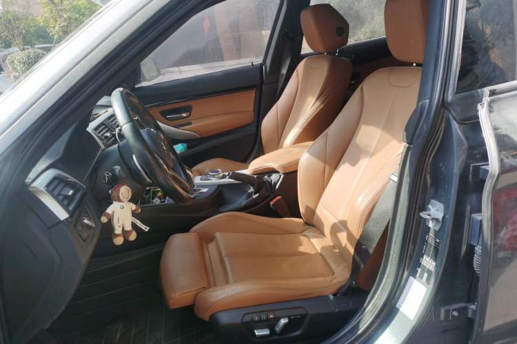 Used BMW 3 Series GT 2018 320i M Sport Edition