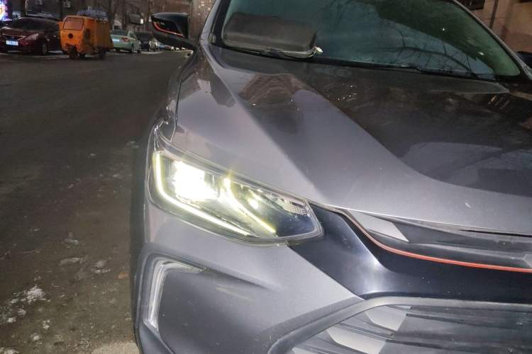 Used Chevrolet Trax 2019 Redline 325T Automatic Fun Edition China VI Standard