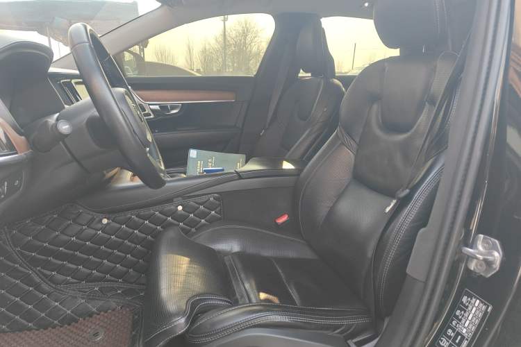 Used Volvo S90 2018 T5 Prestige Edition Left Front Seat