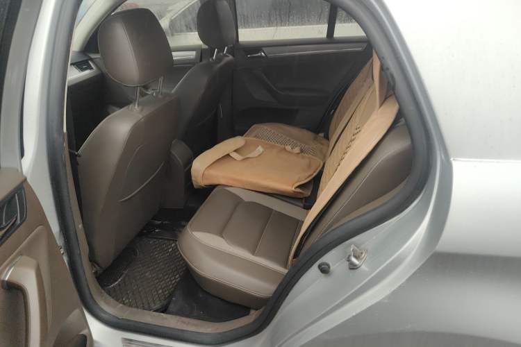 Used Volkswagen Bora 2014 1.6L Automatic Comfort Model Left Rear Seat