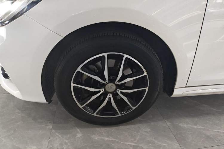 Used BYD Song MAX 2017 1.5T Automatic Smart Connect Elite 7-Seater
