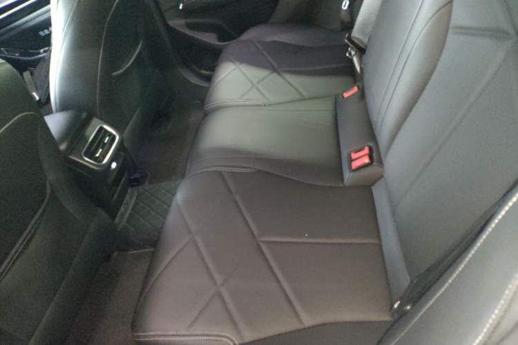 Used Geely Galaxy L6 2024 125km PLUS Dragon Edition
