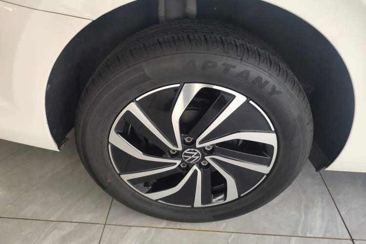 Used Volkswagen Lavida 2023 New Rui 1.5L Automatic New Yi Edition
