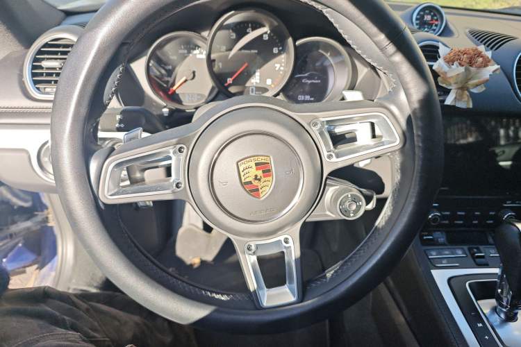 Used Porsche 718 2020 Cayman 2.0T
