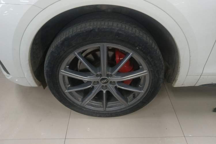 Used Audi Q5L 2022 40T Fashionable and Dynamic Model