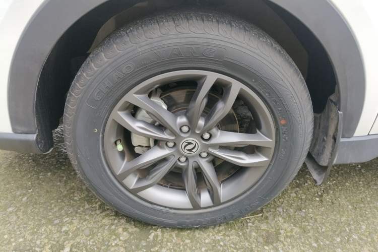 Used Dongfeng Fengon 580 2021 ☆ Star Edition 1.5T Automatic Luxury Version Exterior 4