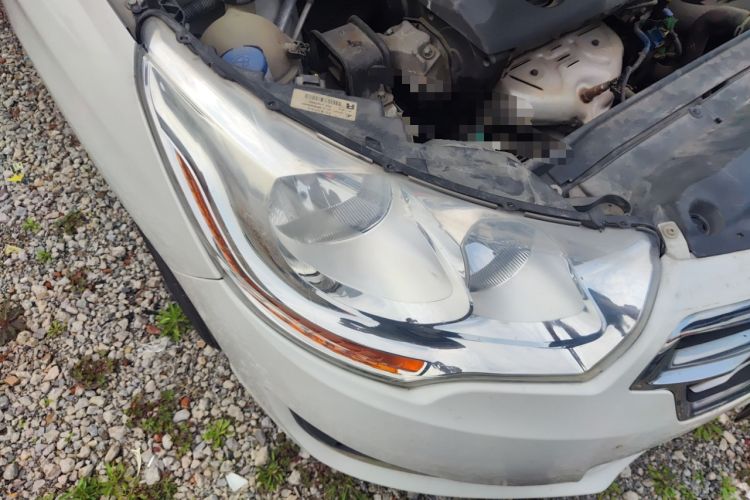 Used Citroen C4L 2014 1.8L Intelligent Drive Automatic Enjoyment Model Right Front Headlight