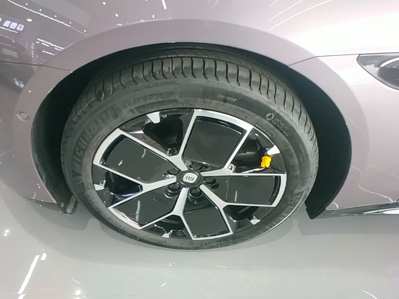 Xiaomi Auto SU7 2024 Rear-Drive Ultra-Long Range Advanced Pro-Level Intelligent Driving Version — снимка 10
