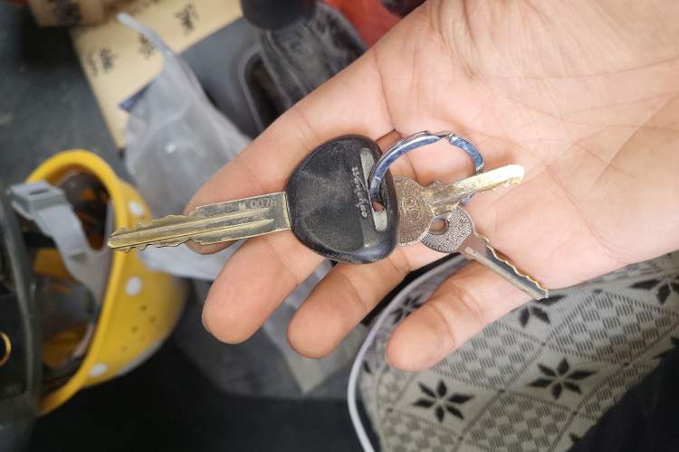 Used FORTHING Lingzhi 2012 Commercial Version 1.6L Utility Model
