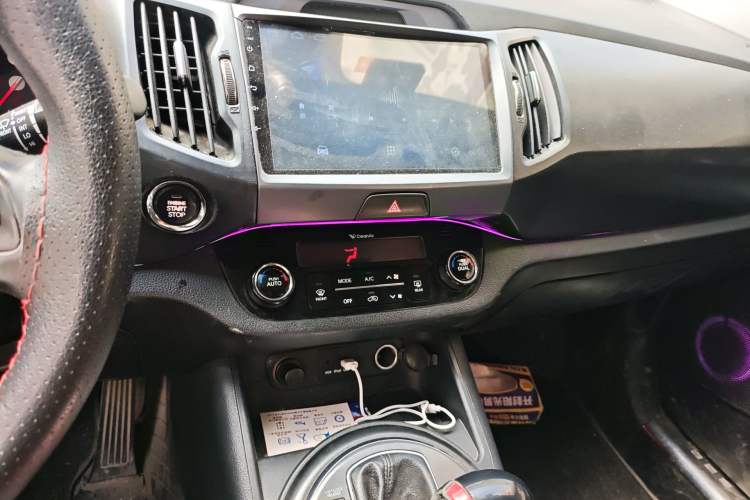 Used Kia Sportage R 2014 2.0L Automatic Two-Wheel Drive GLS Trim Audio And AC Panel