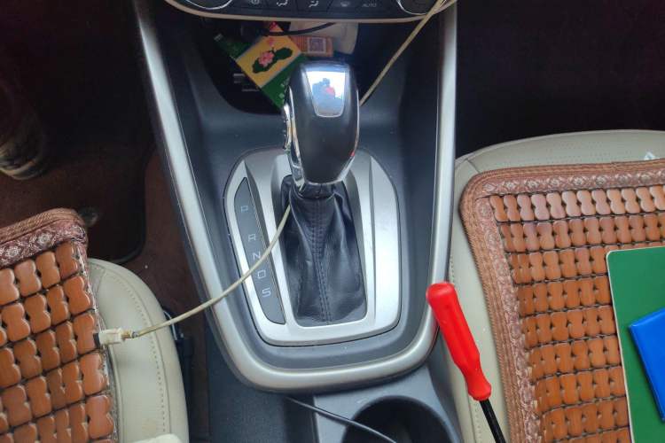 Used Ford Escort 2015 1.5L Automatic Fashion Model Gear Lever