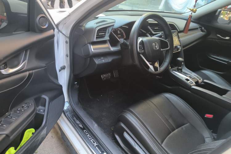 Used Honda Civic 2019 220TURBO CVT Dynamic Edition China VI Emission Standard