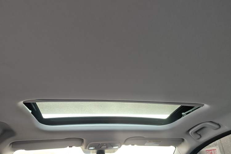 Used Geely Auto Vision X3 2021 PRO 1.5L CVT Deluxe Model
