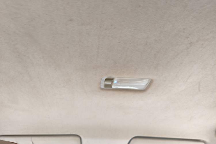 Used Nissan Livina 2013 1.6XE Manual Comfort Edition