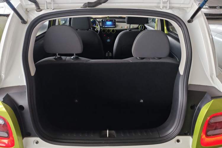 Used ORA Black Cat 2021 301 km Basic Version