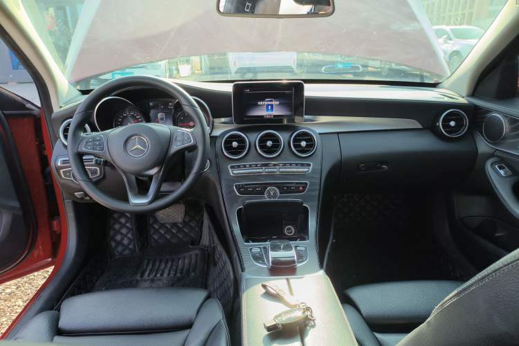 Used Mercedes-Benz C-Class 2017 Restyled C 180 L Fashion Edition Sport Version
