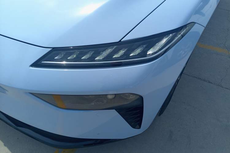 Used Dongfeng eπ eπ007 2025 Model Pure-Electric 565 All-Wheel-Drive Max Leading Edition