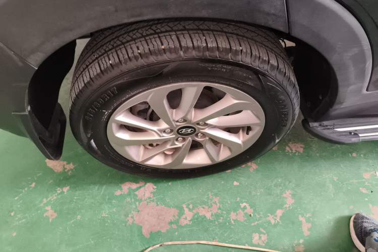 Used Hyundai Tucson 2015 1.6T Dual-Clutch Two-Wheel-Drive Smart Model