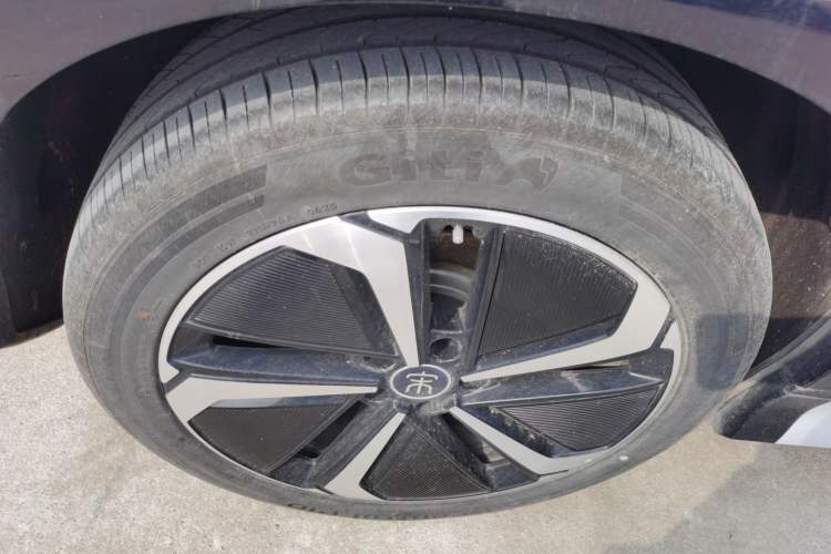 Used BYD Song L EV 2025 662 km Advanced Intelligent Driving Version