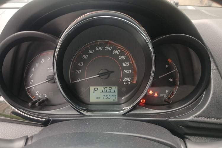 Used Toyota YARiS L Zhi Xuan 2021 X-Trail 1.5L CVT Luxury Edition