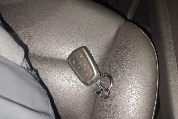 Used Cadillac XT5 2021 2.0T Two-Wheel Drive Luxury Version