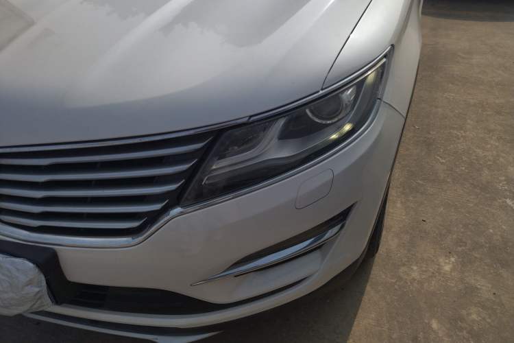 Used Lincoln MKC 2018 2.0T Two-Wheel Drive Deluxe Edition
