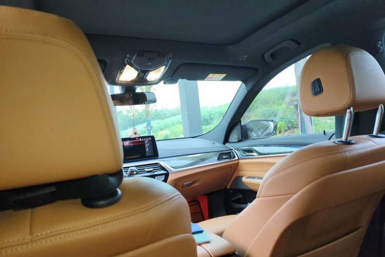 Used BMW 6 Series GT 2021 Restyled 630i M Sport Package Headliner