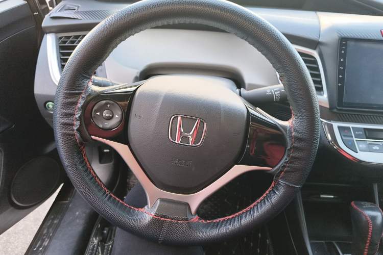 Used Honda Jade 2017 1.8L Automatic Classic Edition 5 seats