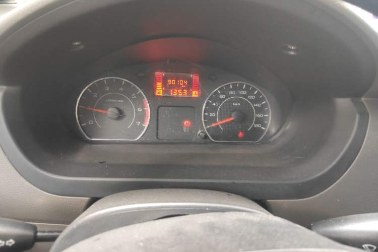 Used Wuling Rongguang V 2018 1.5L Standard Version Instrument Cluster