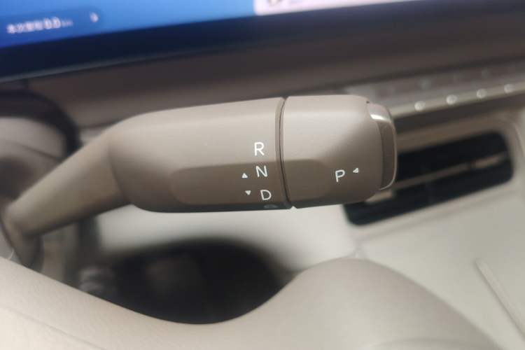 Used IM LS6 2026 Model Pure Electric Max Gear Lever